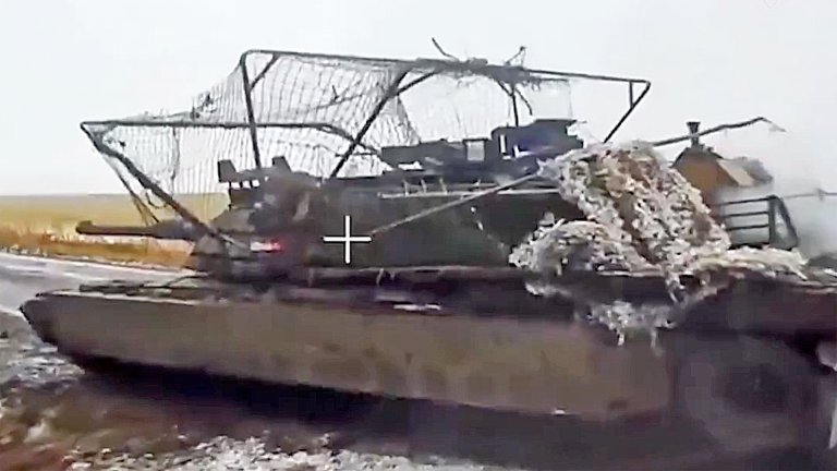 The commander of a Ukrainian Abrams tank talked about surviving Russian FPV drone strikes.